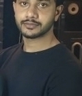Встретьте Мужчинa : Aman, 27 лет до Индия  Rajnandgaon 